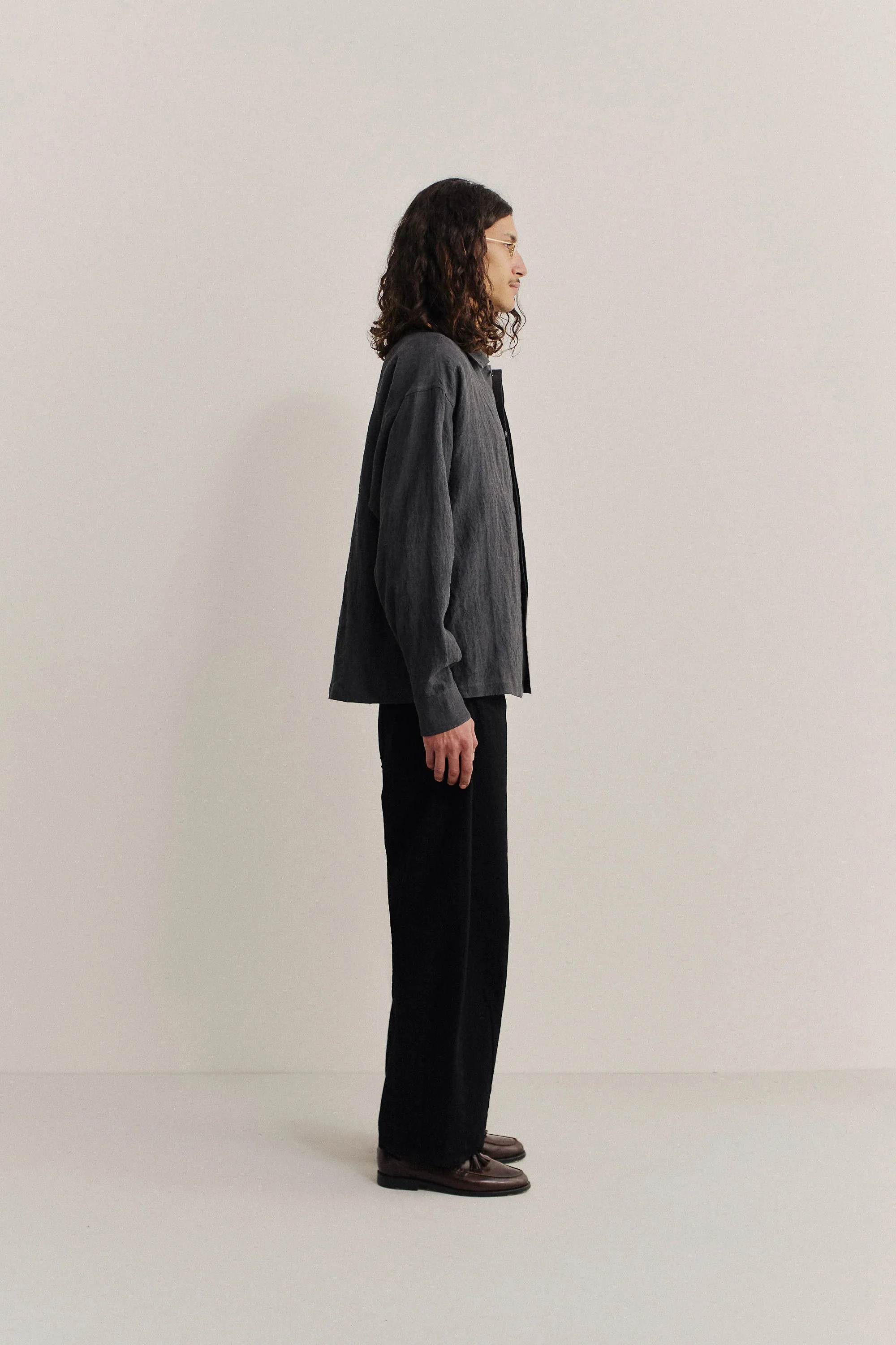Rumba Shirt Coal Linen - Image 5