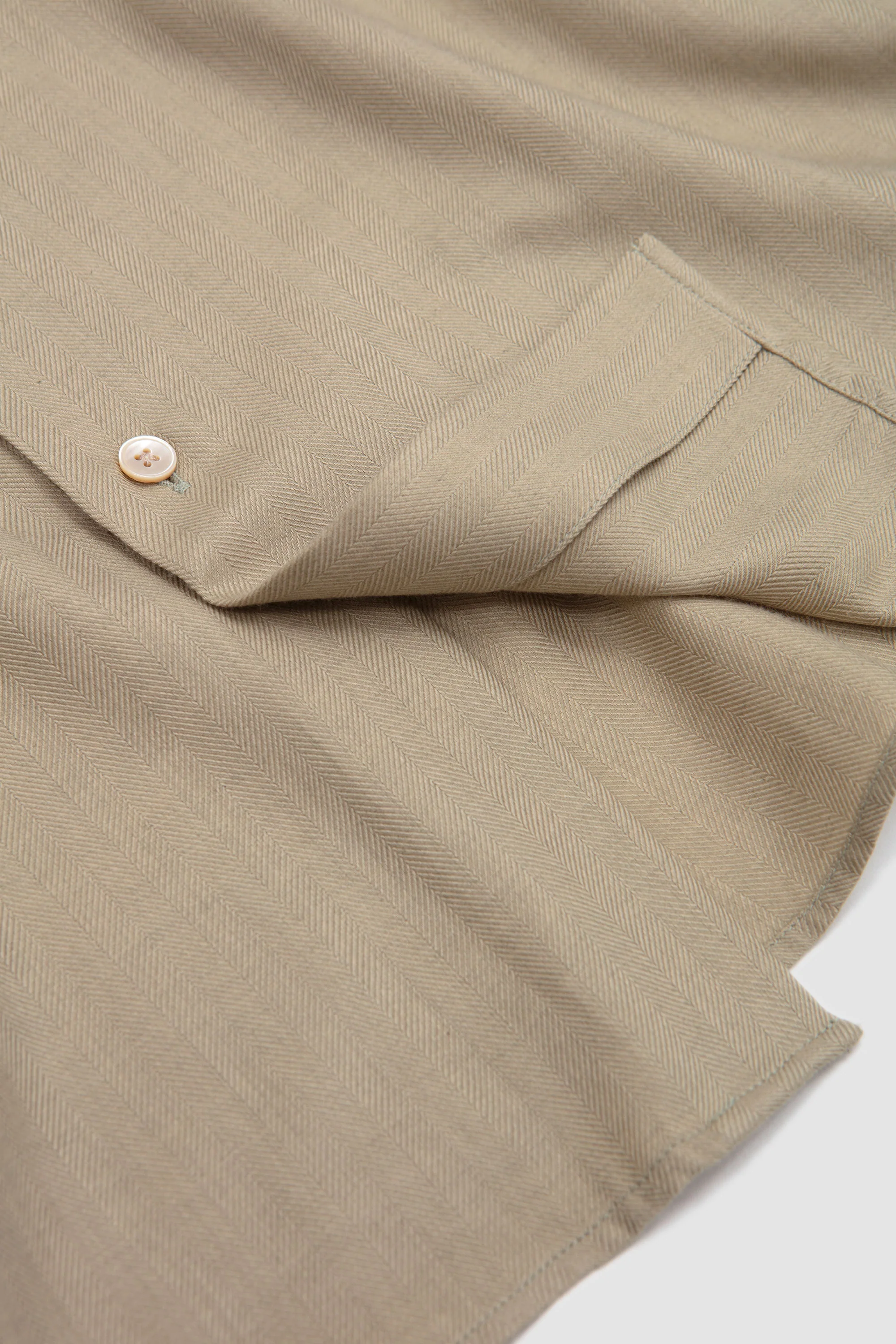 Cotton-Cashmere Herringbone Shirt Light Khaki - Image 4