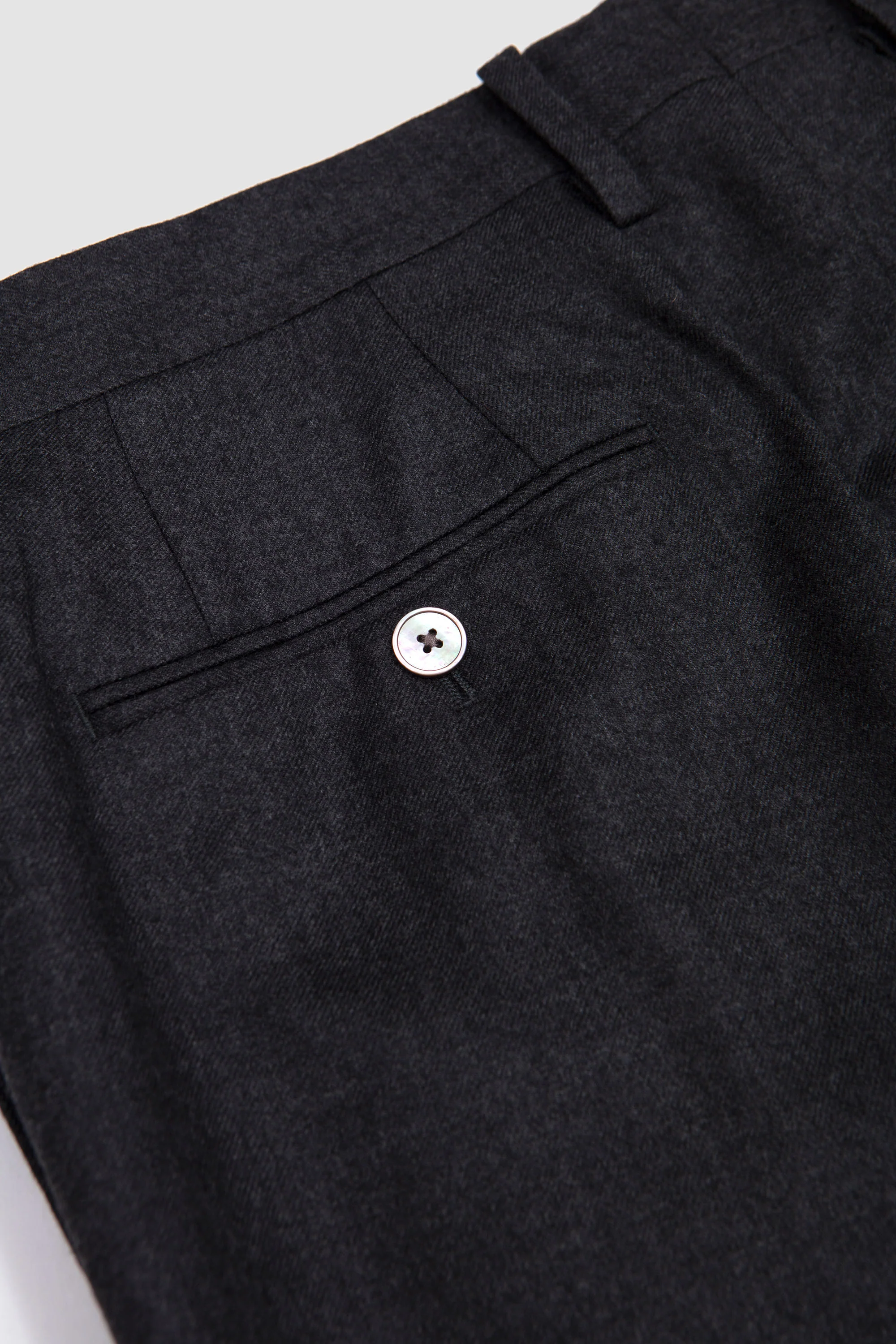 Superlight Wool 2Tuck Slacks Top Charcoal - Image 4