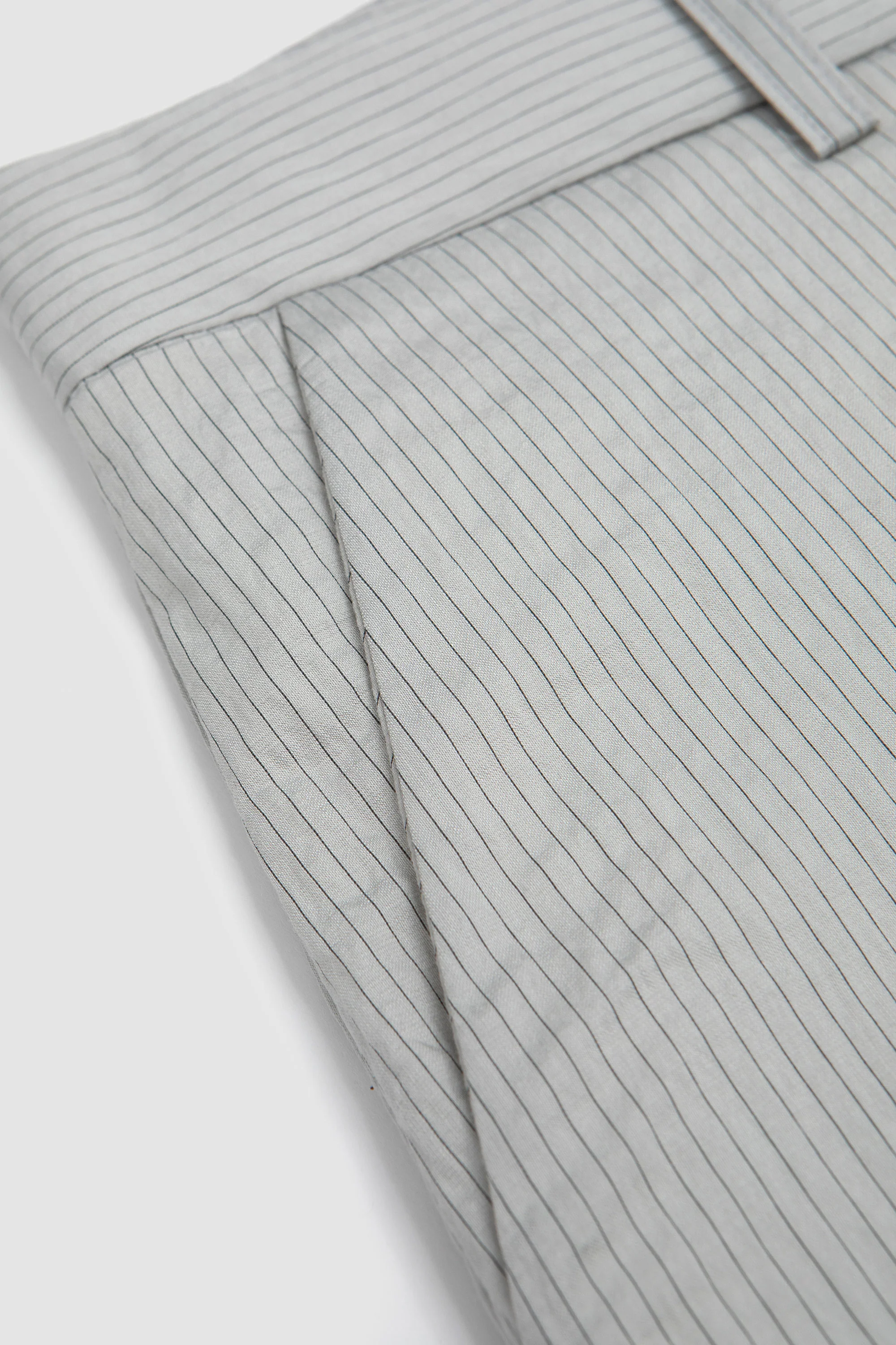 Nicolas Shorts White - Image 11