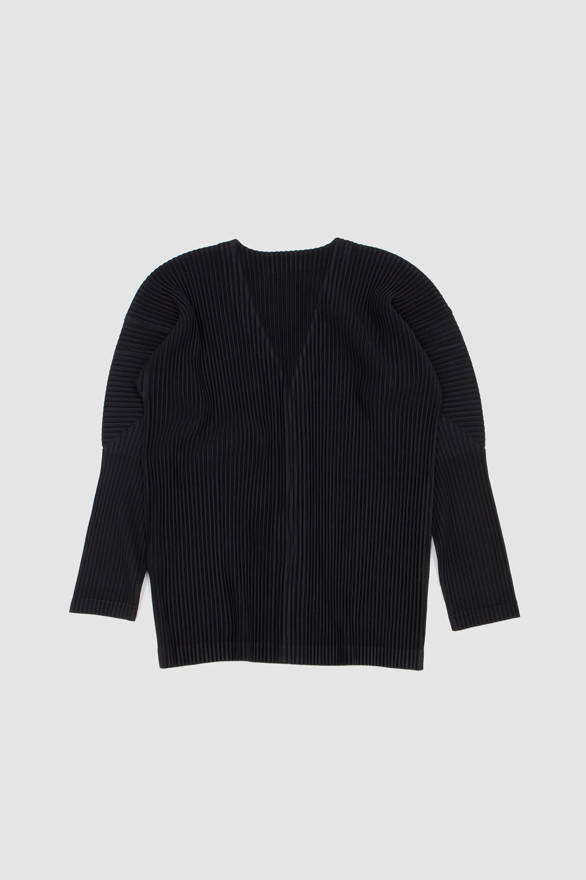 Basics V-Neck Shirt Black - Image 5