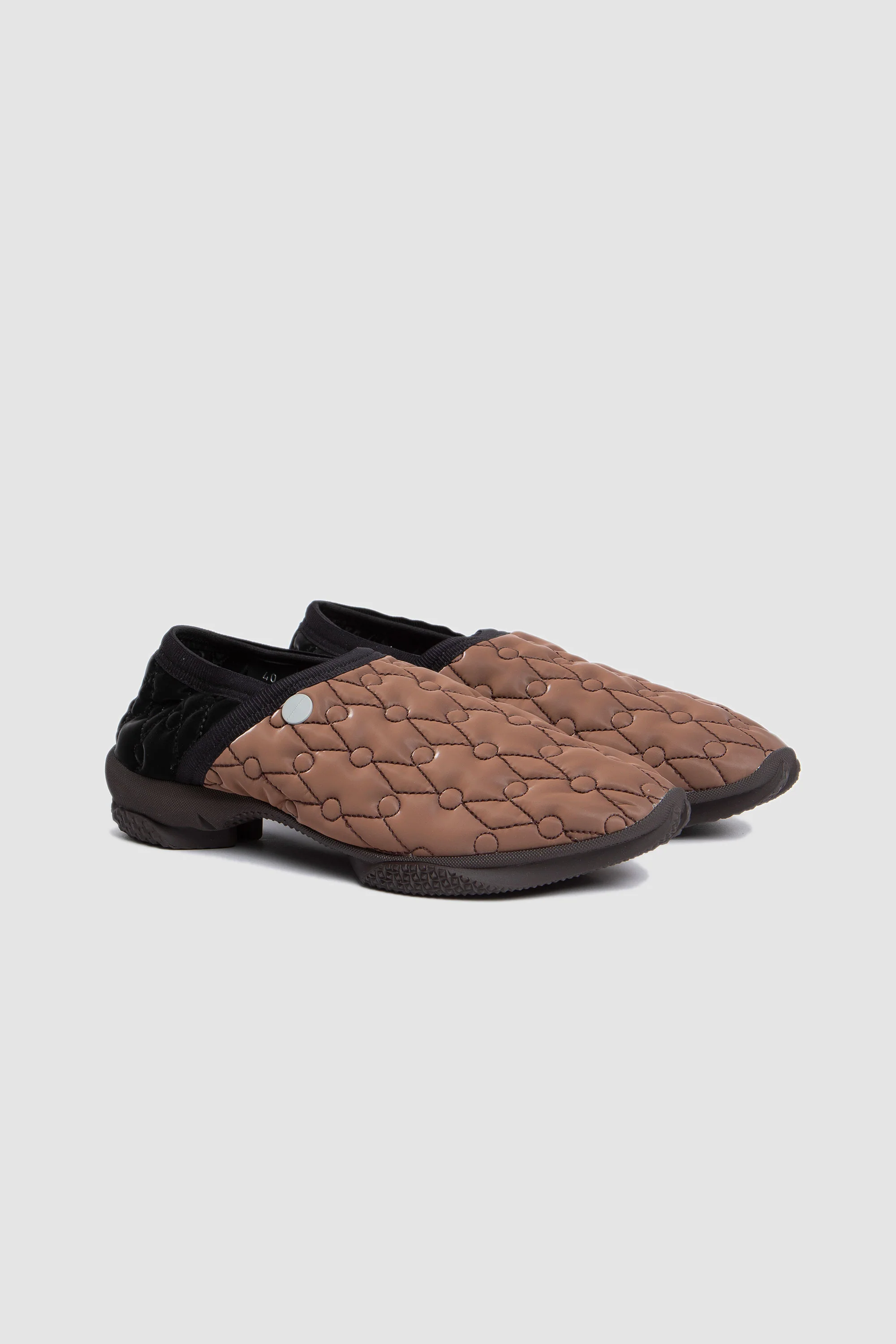 Solix Slipper Cedar Brown/ Ink Black - Image 3