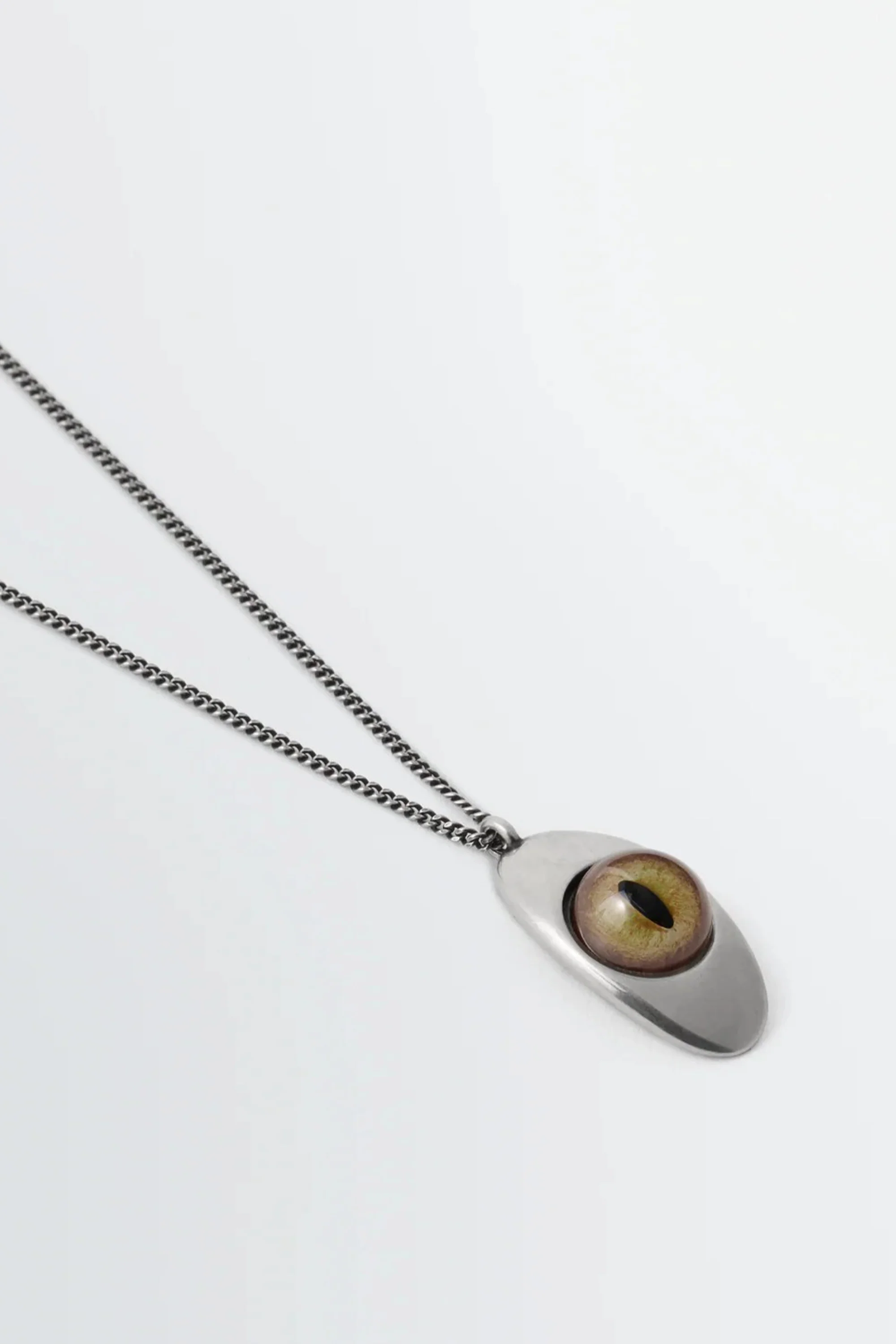 Cat Eye Pendant Necklace Light Chestnut - Image 3