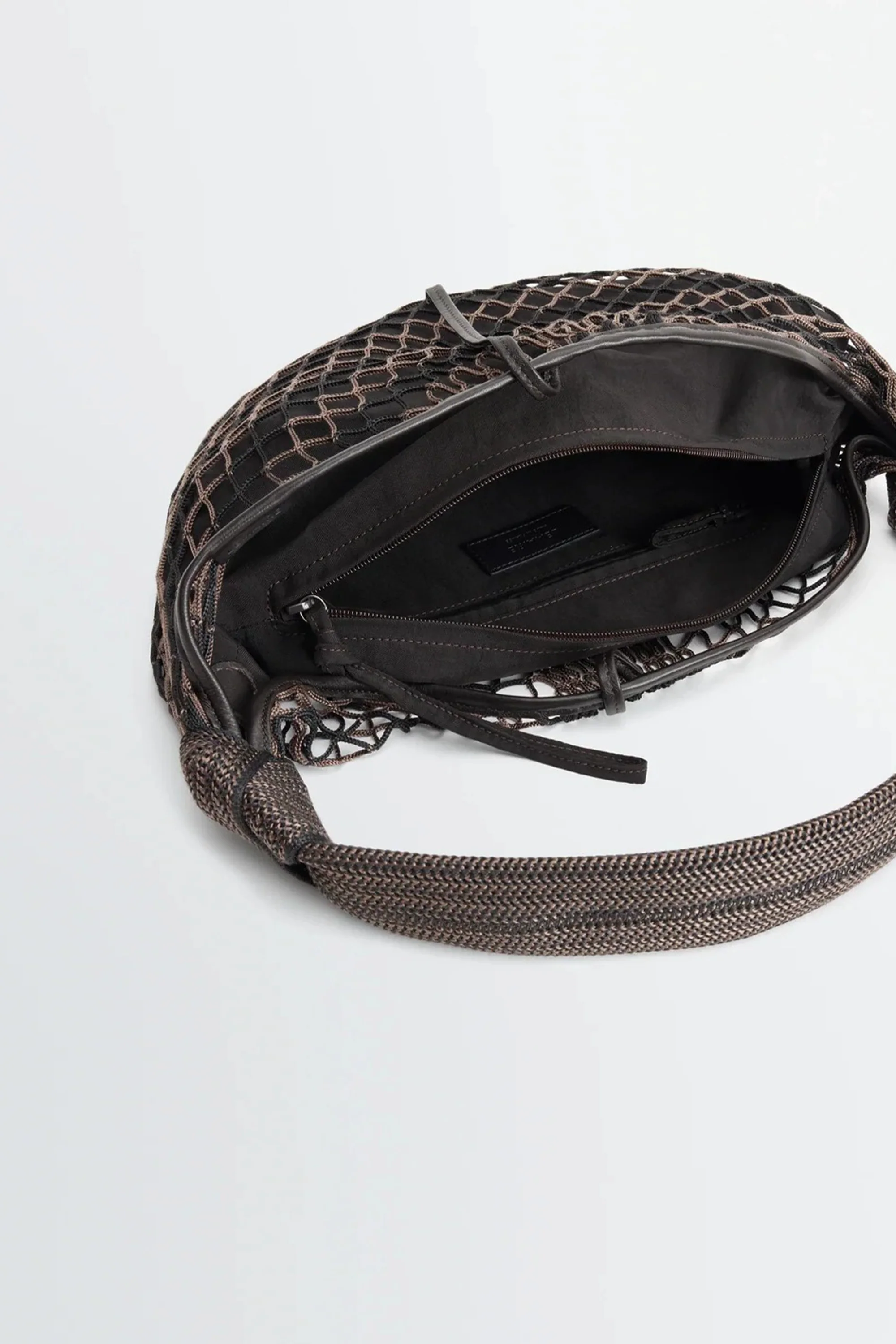 Fortune Croissant Filt Bag Chevron Marron Glacé/ Black - Image 5