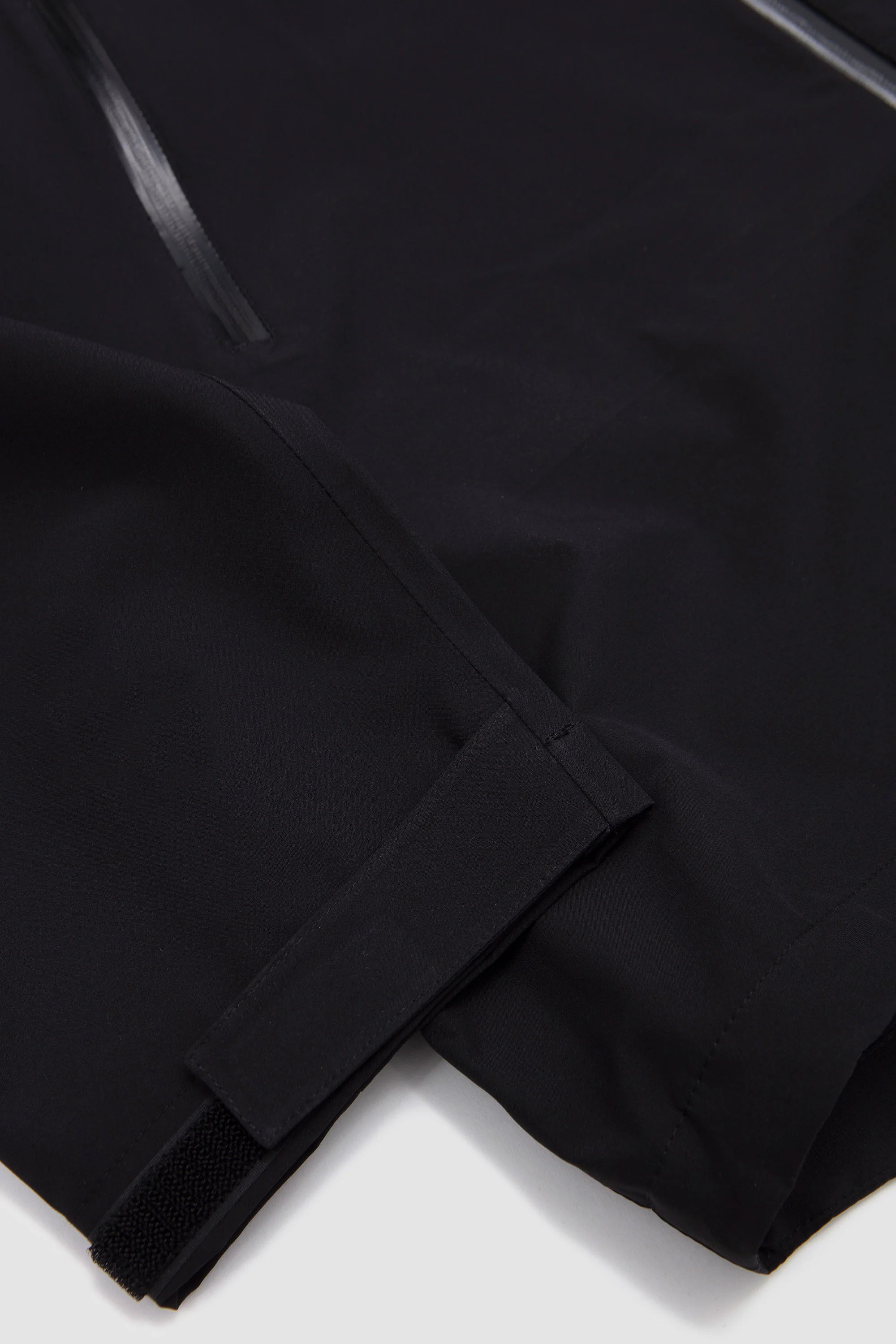 V3 Shell Hooded Jacket Black - Image 4