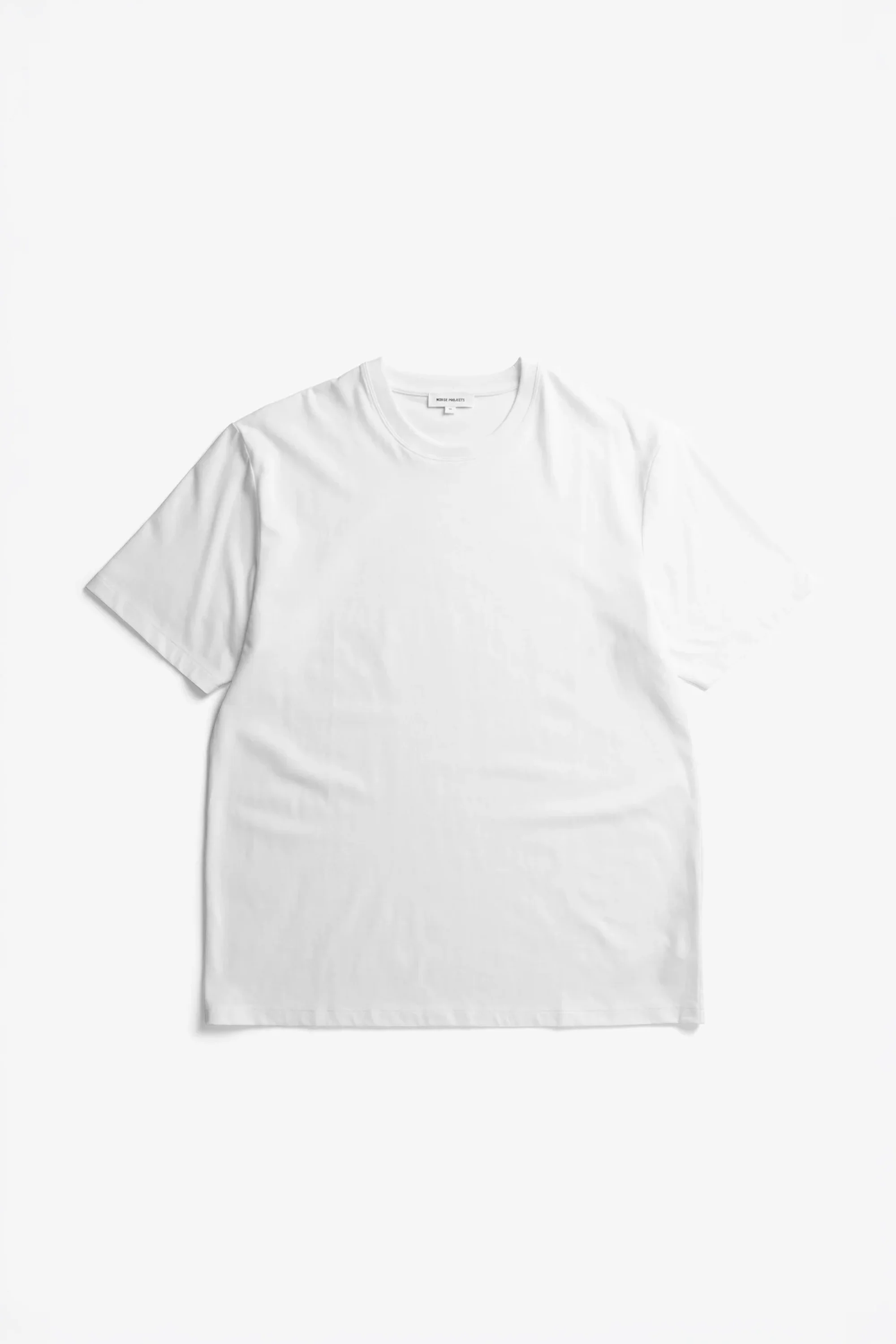 Knarrvik 37.5 Commuter T-Shirt White - Image 4