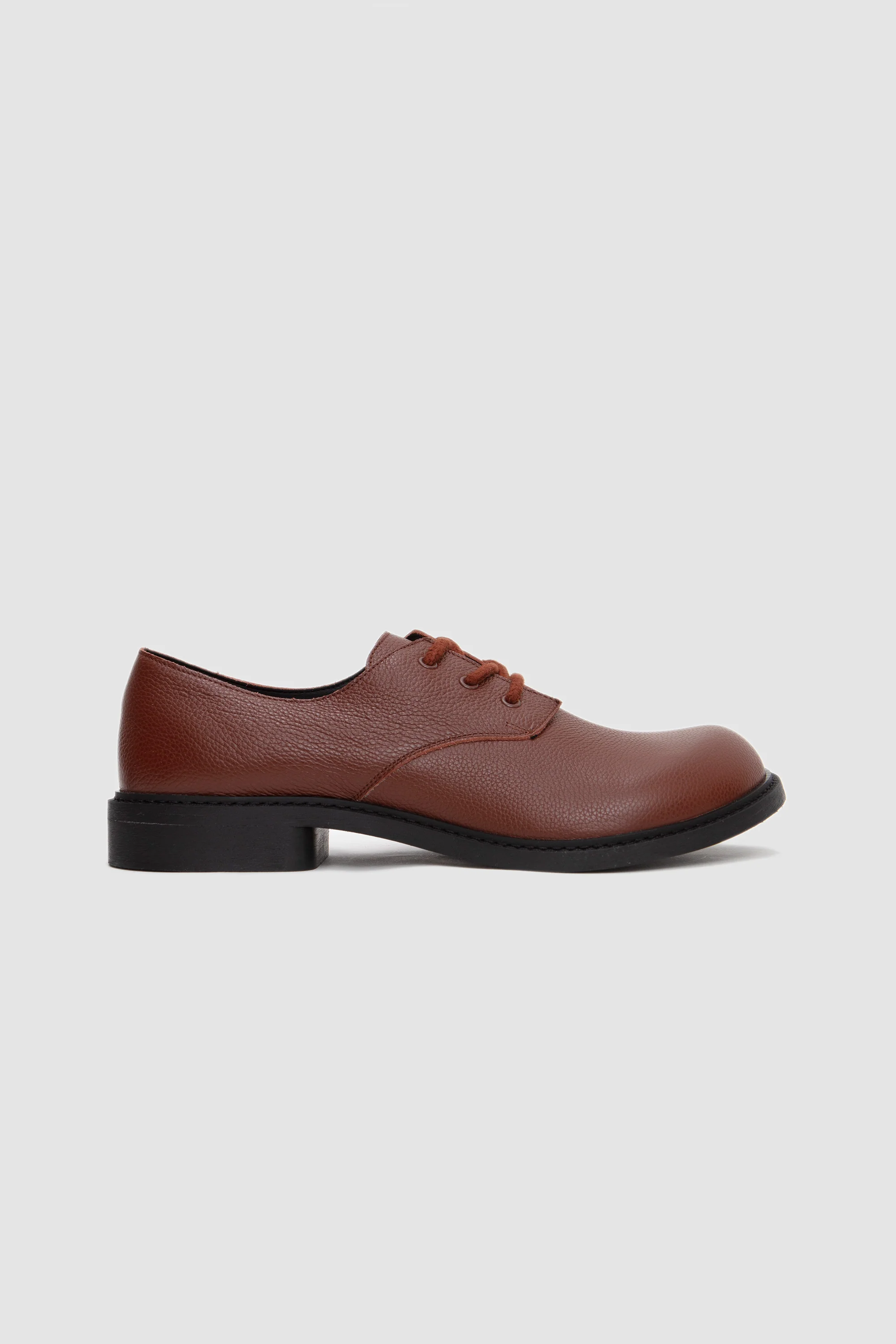 073 Derby Mud Brown