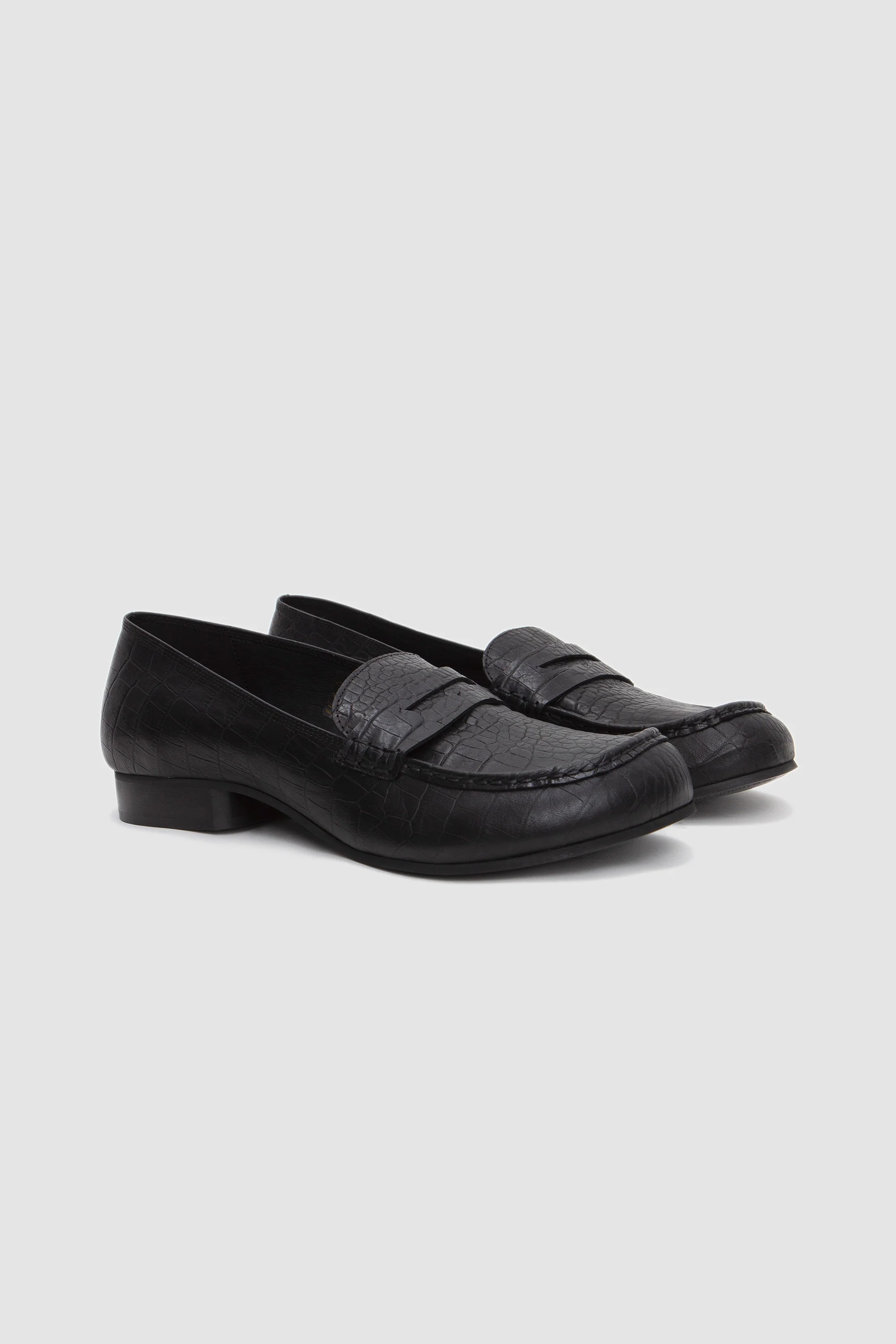 079 Mocassin Crocodile Black - Image 3