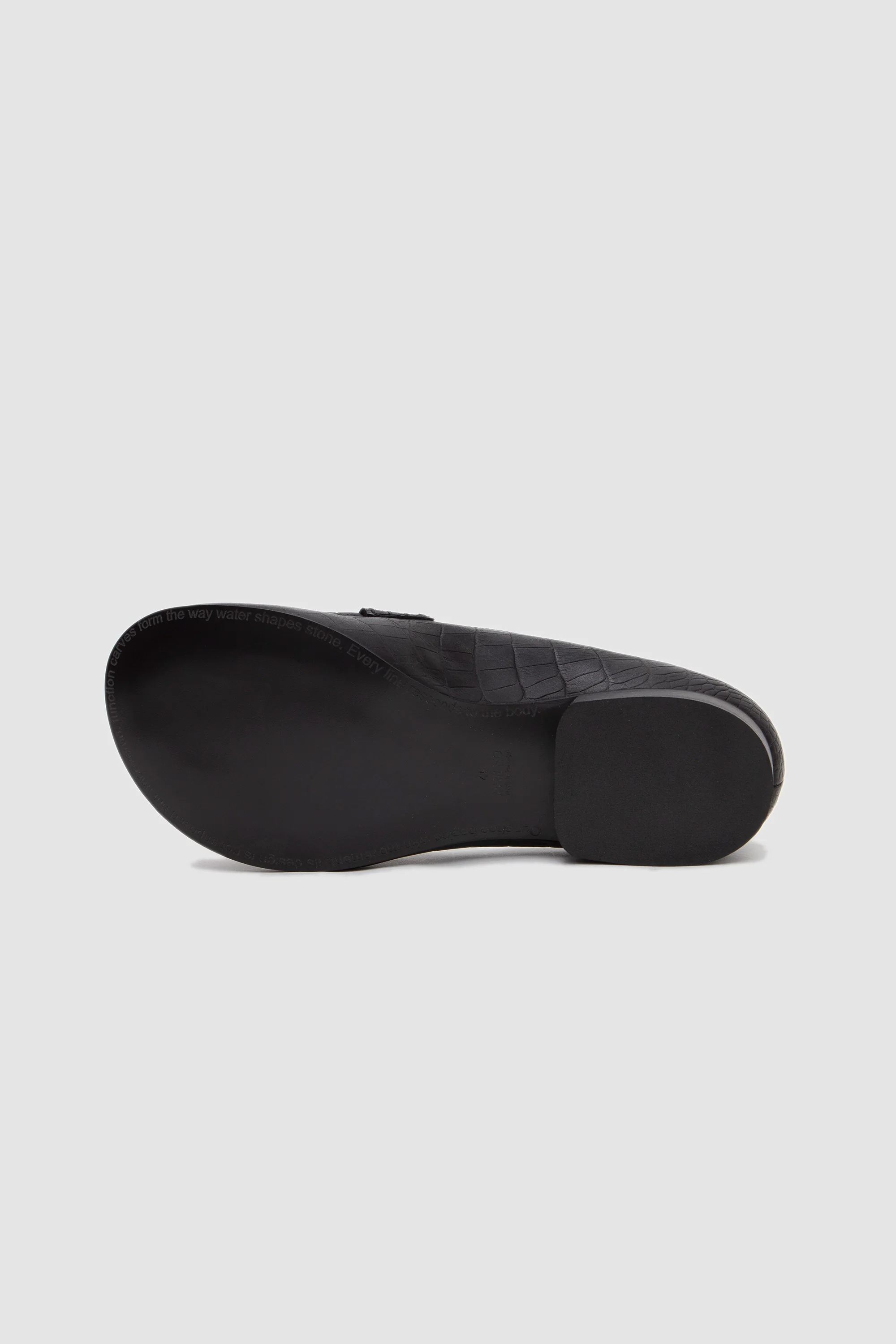 079 Mocassin Crocodile Black - Image 9