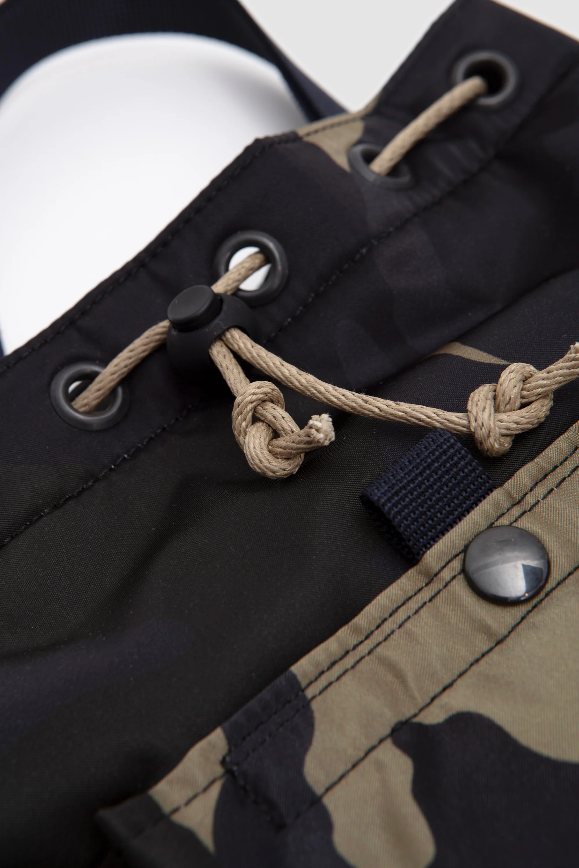 Counter Shade Balloon Sac Woodland Khaki - Image 4
