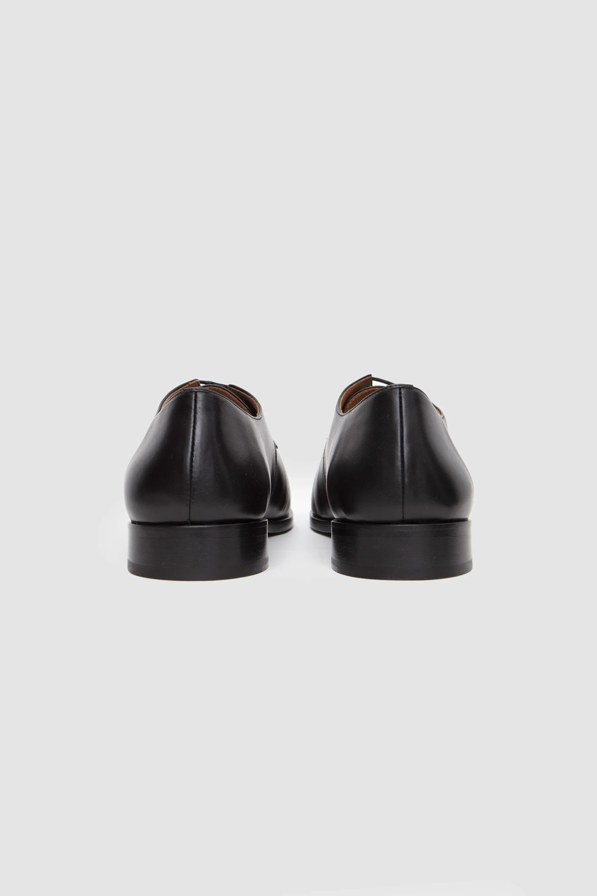 Hannes Derby Black - Image 8