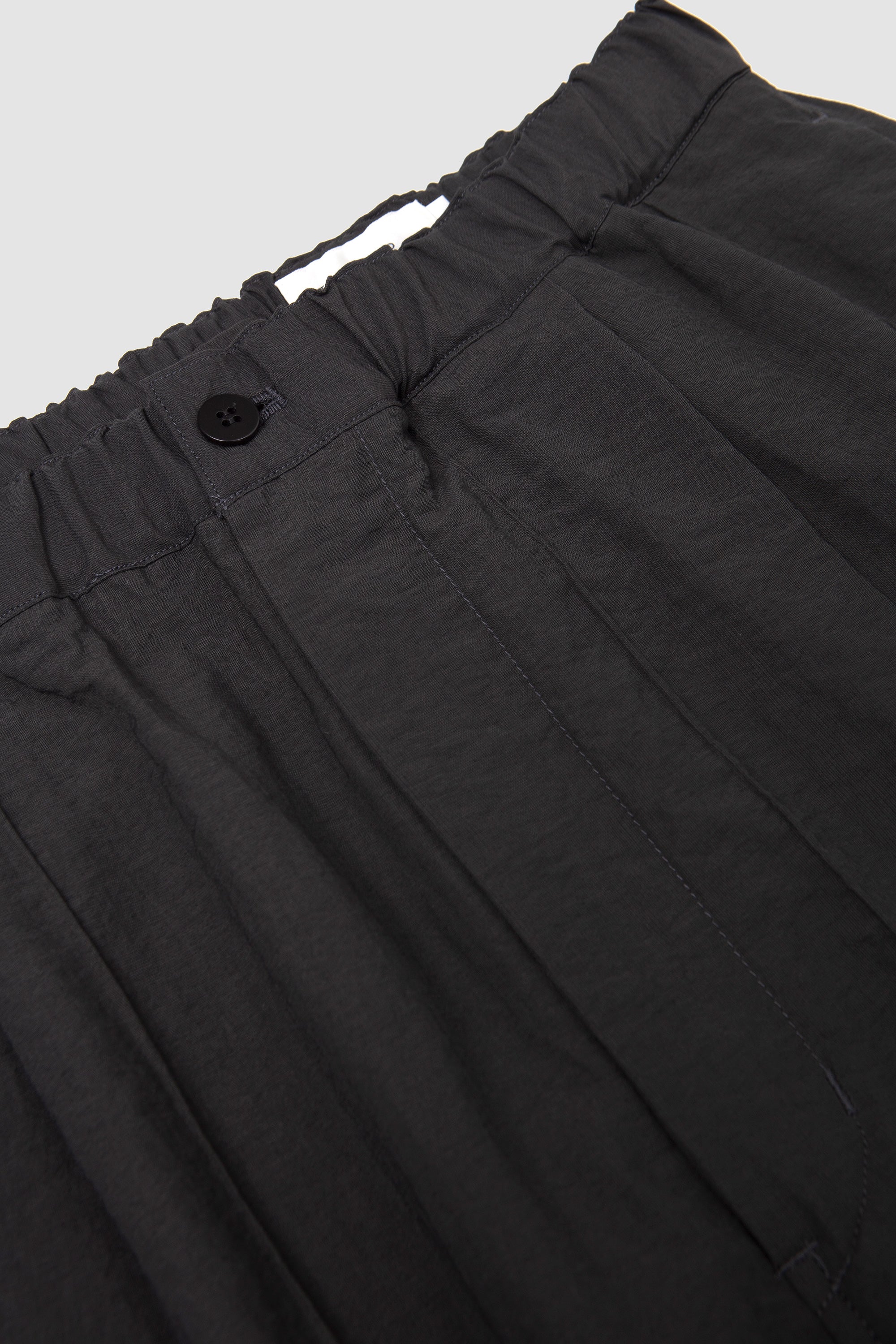 Pin Tuck Easy Pants Charcoal - Image 3
