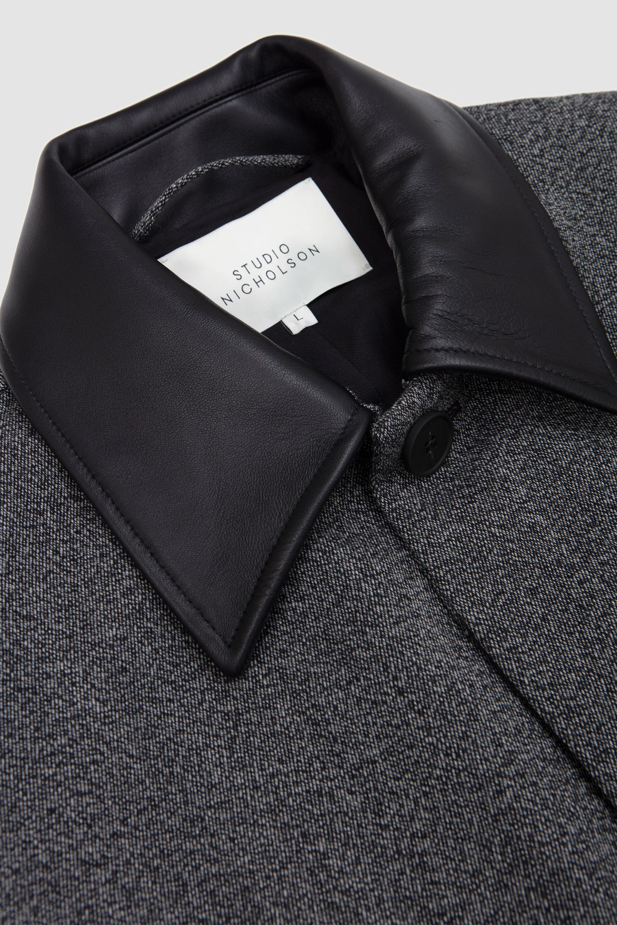 Bryn Coat Black/ White - Image 6