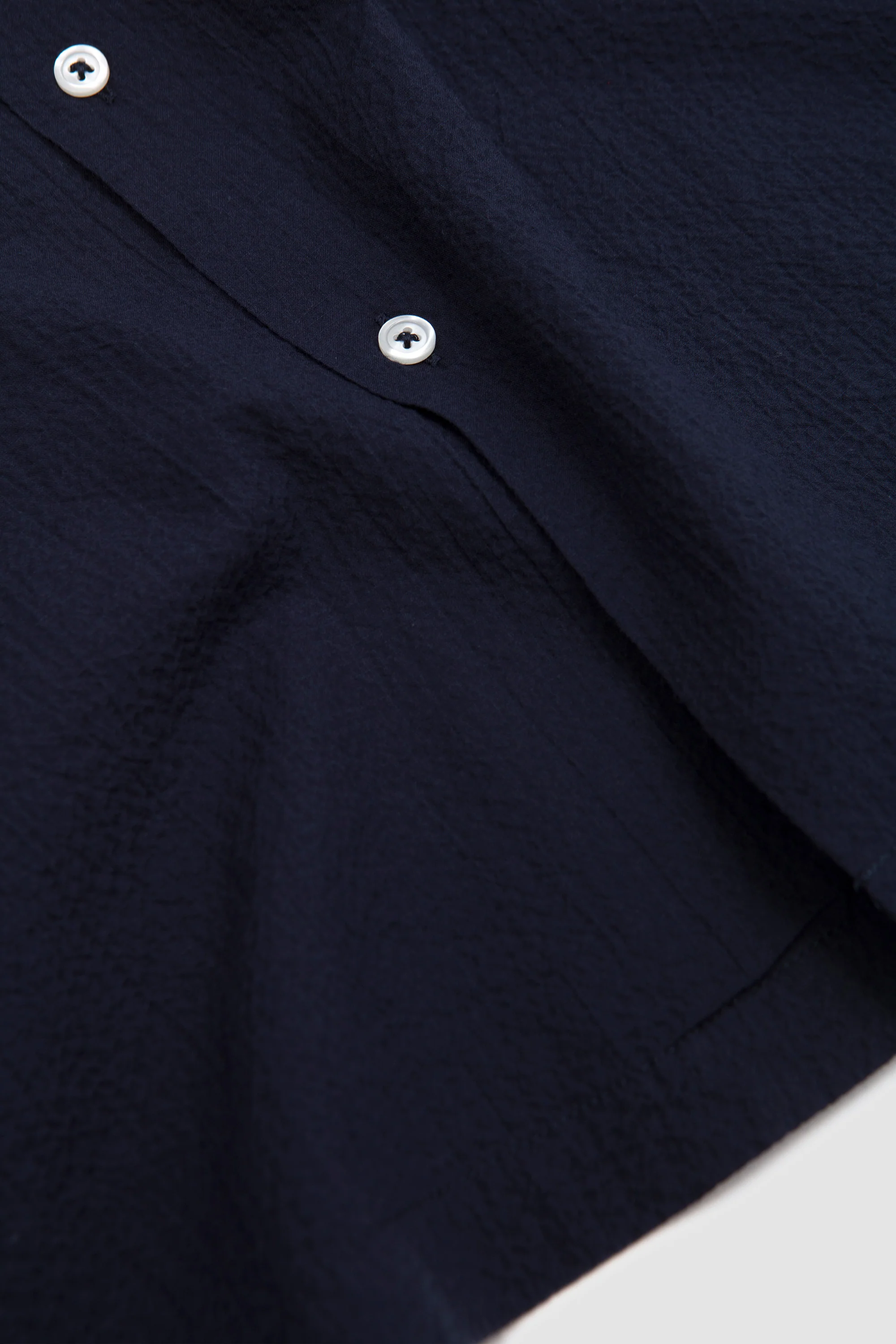 Road Shirt Seersucker Shirting Navy - Image 4
