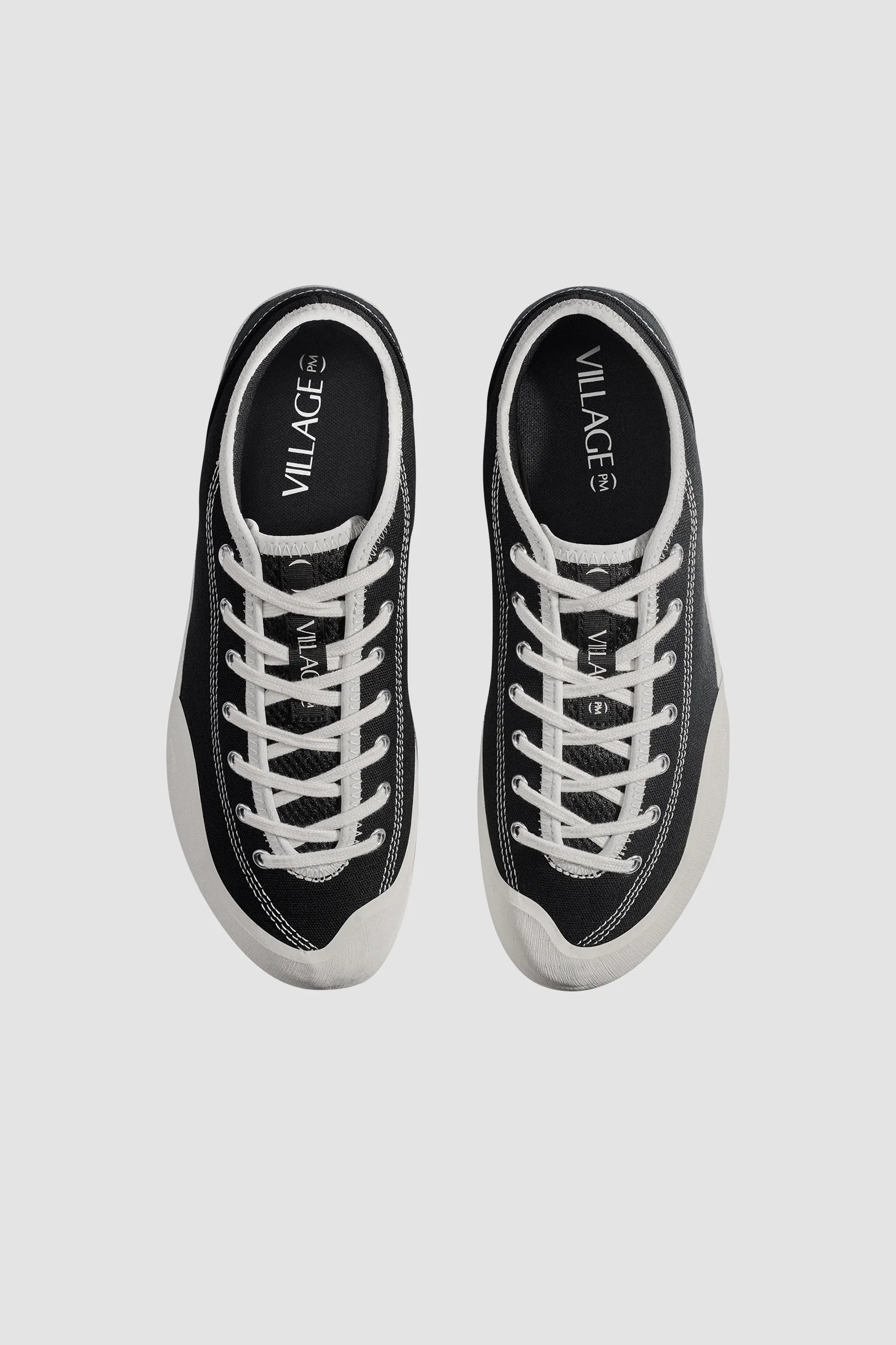 1.30PM Black/ White - Image 4